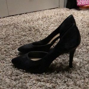 Black size 5 heels